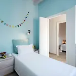بيت للعطل Lavender Cottage. *